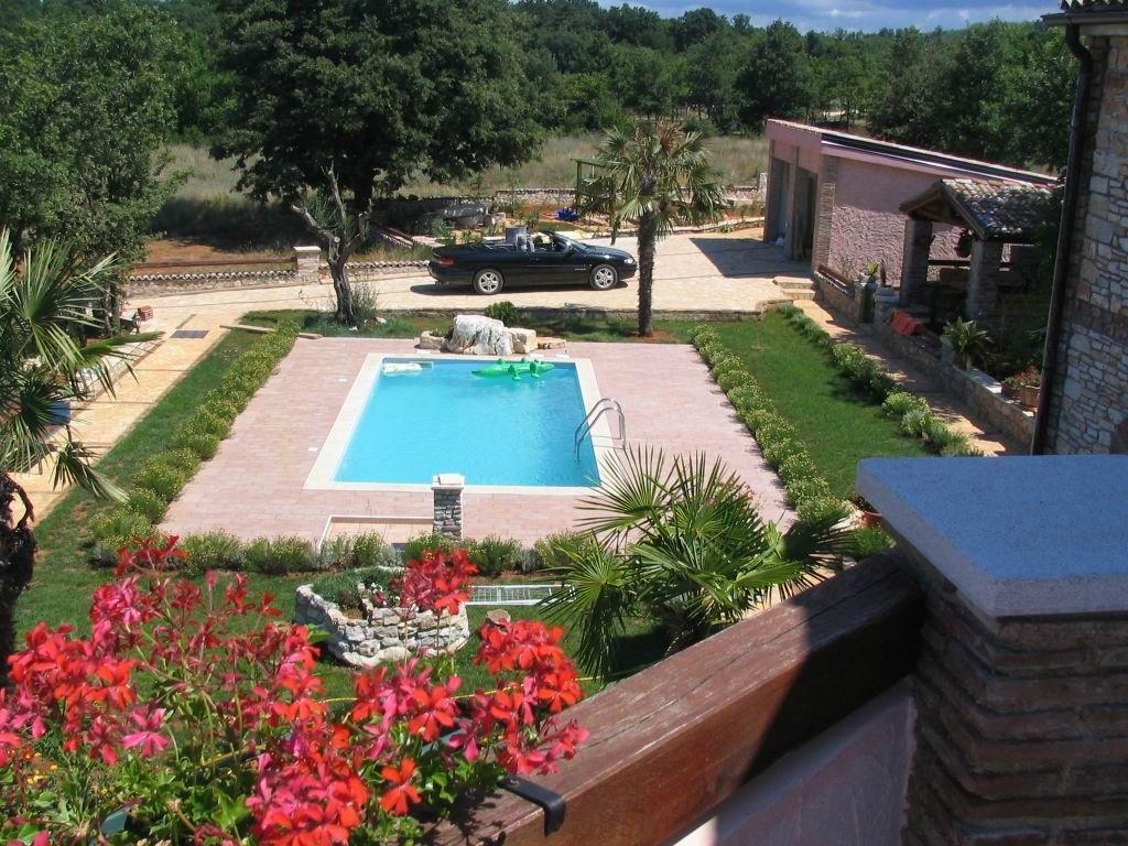 Villa In Funtana With Private Tenniscourt المظهر الخارجي الصورة